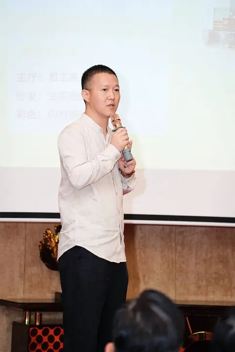 下巴後縮面相怎麼看？3步驟觀察晚年運勢