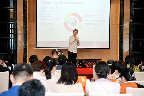 員工座位排列有講究,老闆、主管、職員各不同